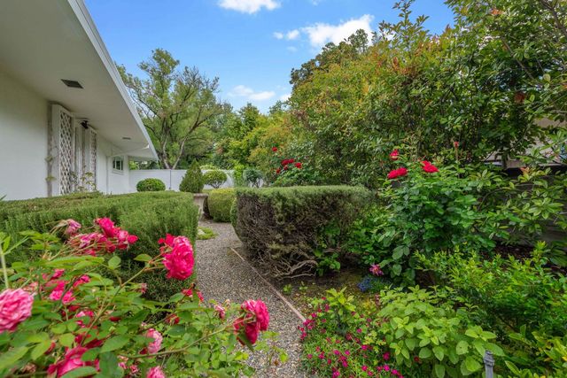 400 Crocker Rd, Sacramento, CA 95864