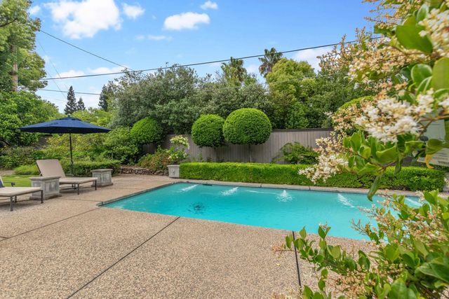 400 Crocker Rd, Sacramento, CA 95864