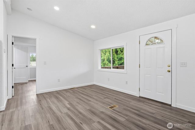 13868 Chain Lake Road, Monroe, WA 98272