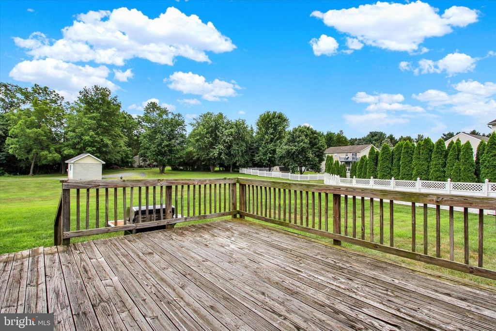 42 JESSICA DR, Gettysburg, PA 17325