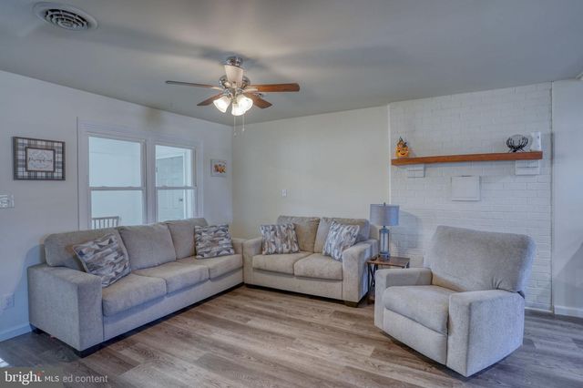 82 TAMMIE DR, Dover, DE 19904