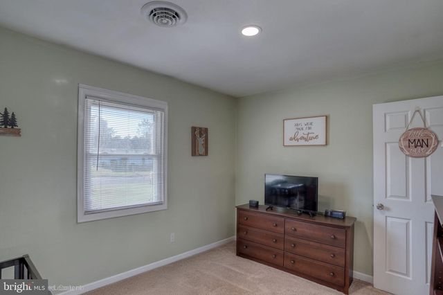 82 TAMMIE DR, Dover, DE 19904