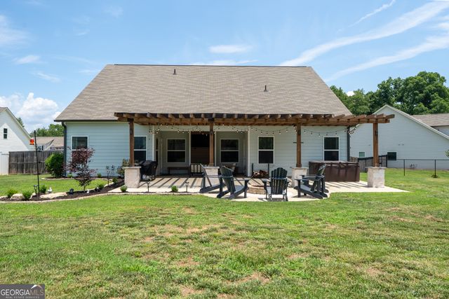 407 Glenn Trail, Winder, GA 30680