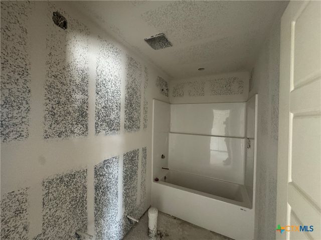 1911 Meridian Loop, Temple, TX 76504