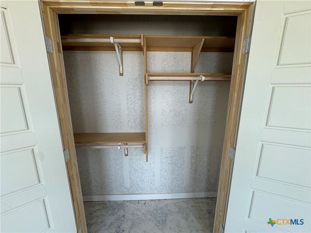 1911 Meridian Loop, Temple, TX 76504