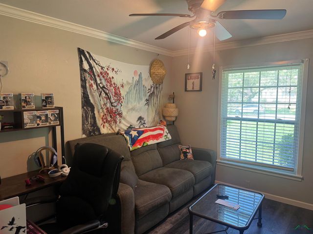 1204 N Marshall, Henderson, TX 75652