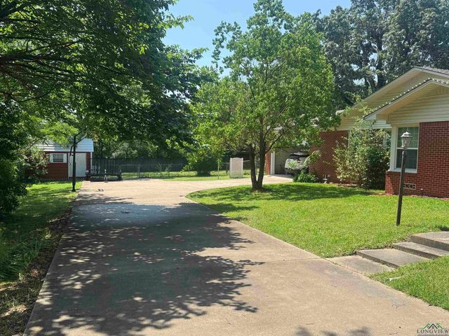 1204 N Marshall, Henderson, TX 75652