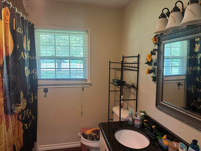 1204 N Marshall, Henderson, TX 75652