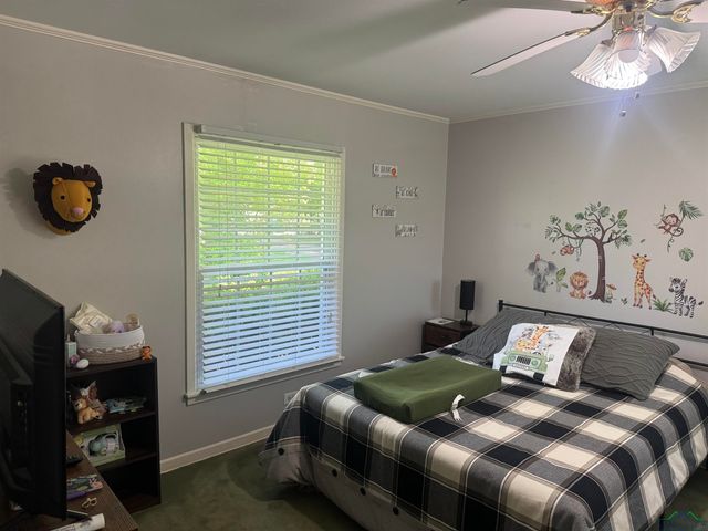 1204 N Marshall, Henderson, TX 75652