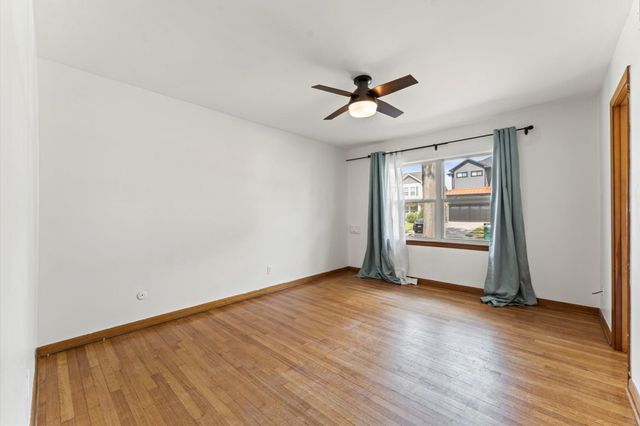 1219 Candlelight Lane, Houston, TX 77018