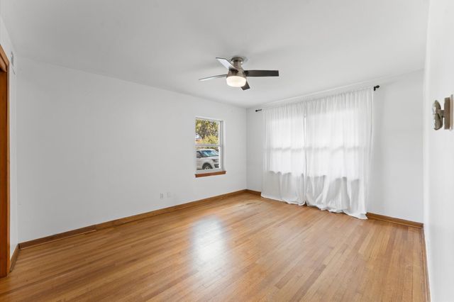 1219 Candlelight Lane, Houston, TX 77018