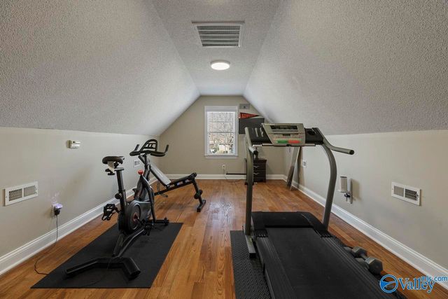 154 Redcliffe Drive, Huntsville, AL 35806