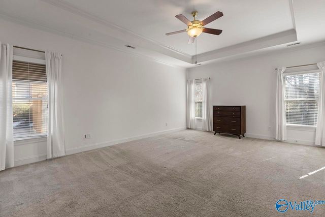 154 Redcliffe Drive, Huntsville, AL 35806