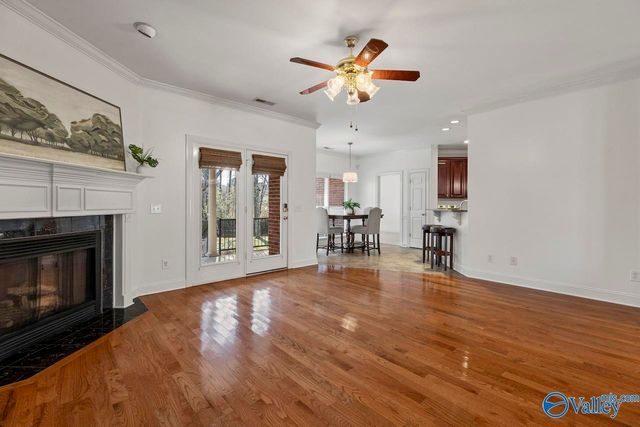 154 Redcliffe Drive, Huntsville, AL 35806