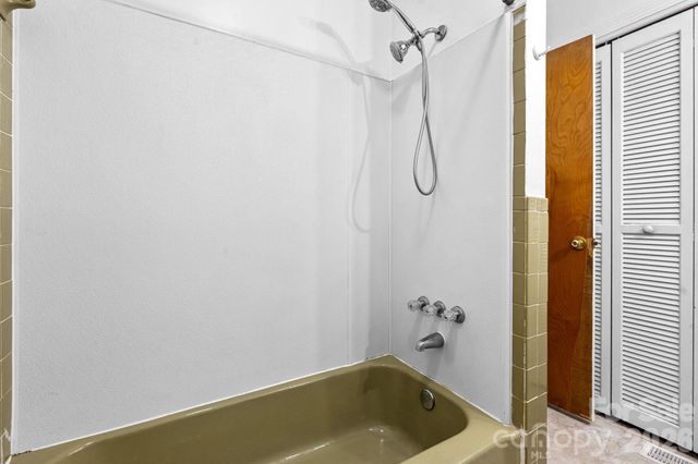 121 Horseshoe Drive, Boone, NC 28607