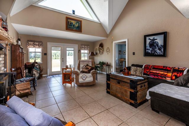 24948 WALKABOUT RANCH ROAD, Sorrento, FL 32776