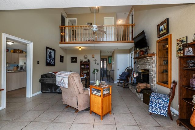 24948 WALKABOUT RANCH ROAD, Sorrento, FL 32776