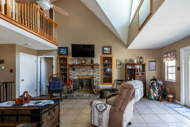 24948 WALKABOUT RANCH ROAD, Sorrento, FL 32776