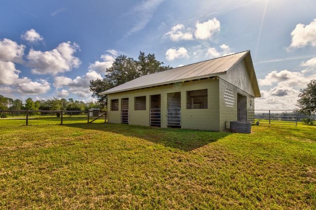 24948 WALKABOUT RANCH ROAD, Sorrento, FL 32776