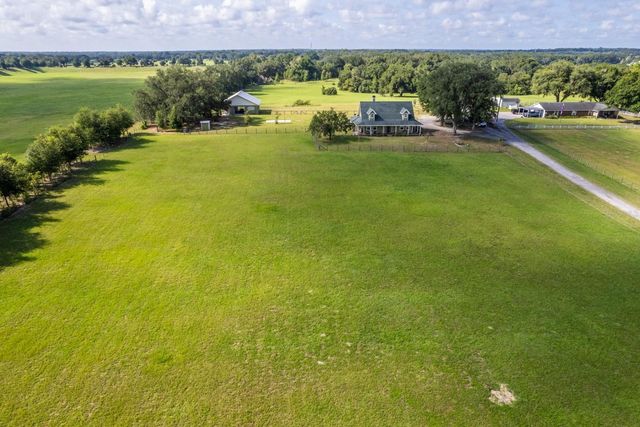 24948 WALKABOUT RANCH ROAD, Sorrento, FL 32776