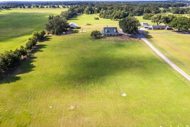 24948 WALKABOUT RANCH ROAD, Sorrento, FL 32776