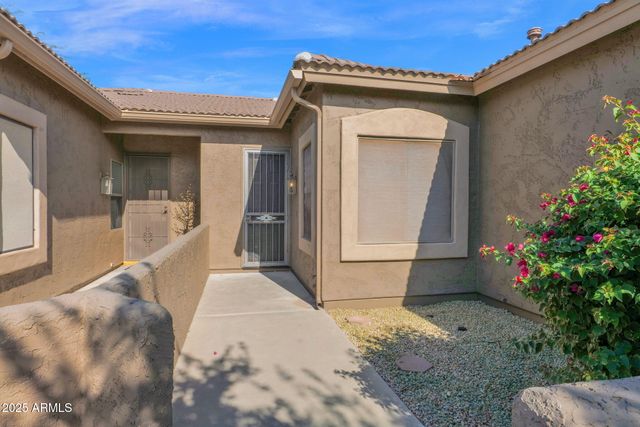 25 S QUINN Circle 58, Mesa, AZ 85206