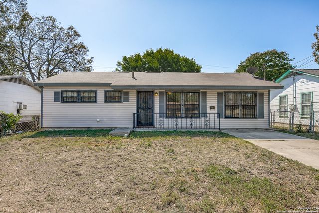 354 Las Palmas, San Antonio, TX 78237