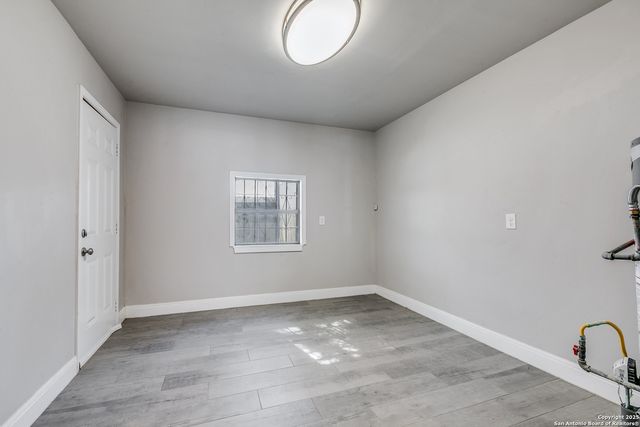 354 Las Palmas, San Antonio, TX 78237