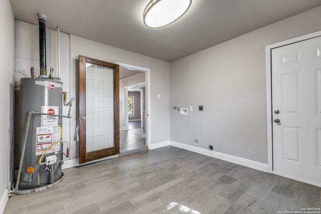 354 Las Palmas, San Antonio, TX 78237