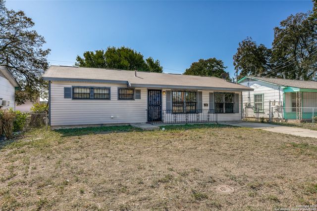 354 Las Palmas, San Antonio, TX 78237