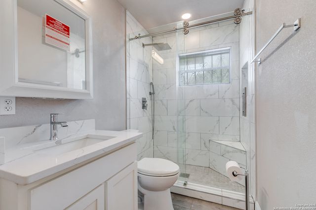 354 Las Palmas, San Antonio, TX 78237