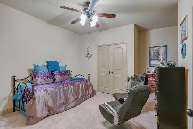 636 Possom Trot Hollow Road, Whitewright, TX 75491