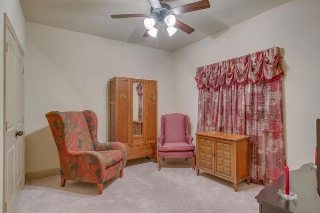 636 Possom Trot Hollow Road, Whitewright, TX 75491