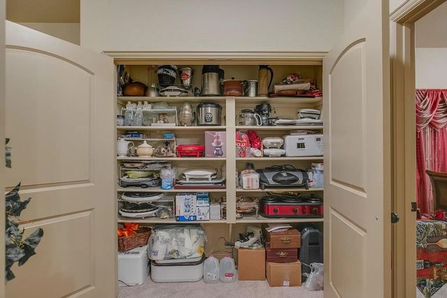 636 Possom Trot Hollow Road, Whitewright, TX 75491