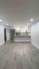 1555 W 44th Pl 247, Hialeah, FL 33012