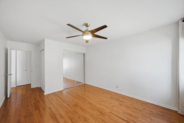 1100 E Randville Drive 203, Palatine, IL 60074
