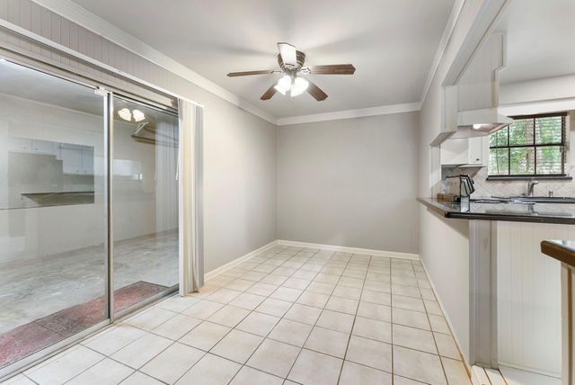 1010 E Red Cedar Circle, The Woodlands, TX 77380