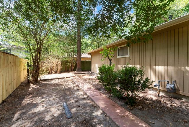 1010 E Red Cedar Circle, The Woodlands, TX 77380