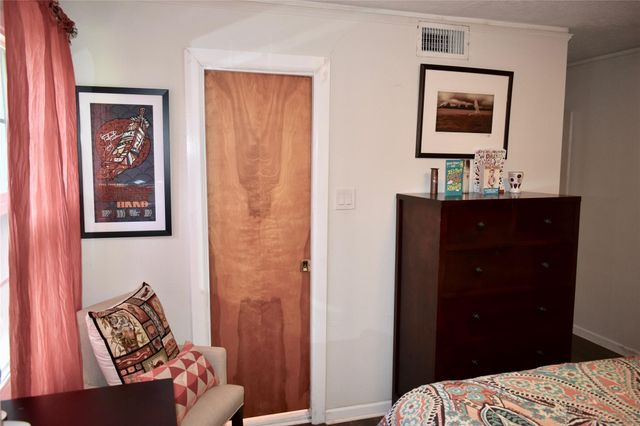 4624 Verone Street, Bellaire, TX 77401