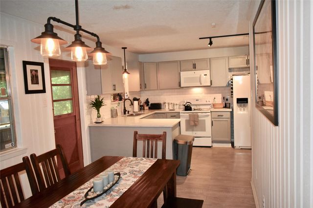 4624 Verone Street, Bellaire, TX 77401