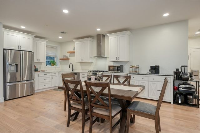 17 School St. A, Hudson, MA 01749