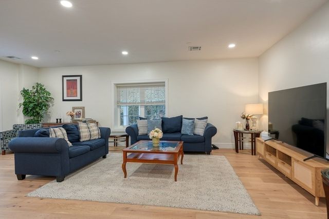 17 School St. A, Hudson, MA 01749