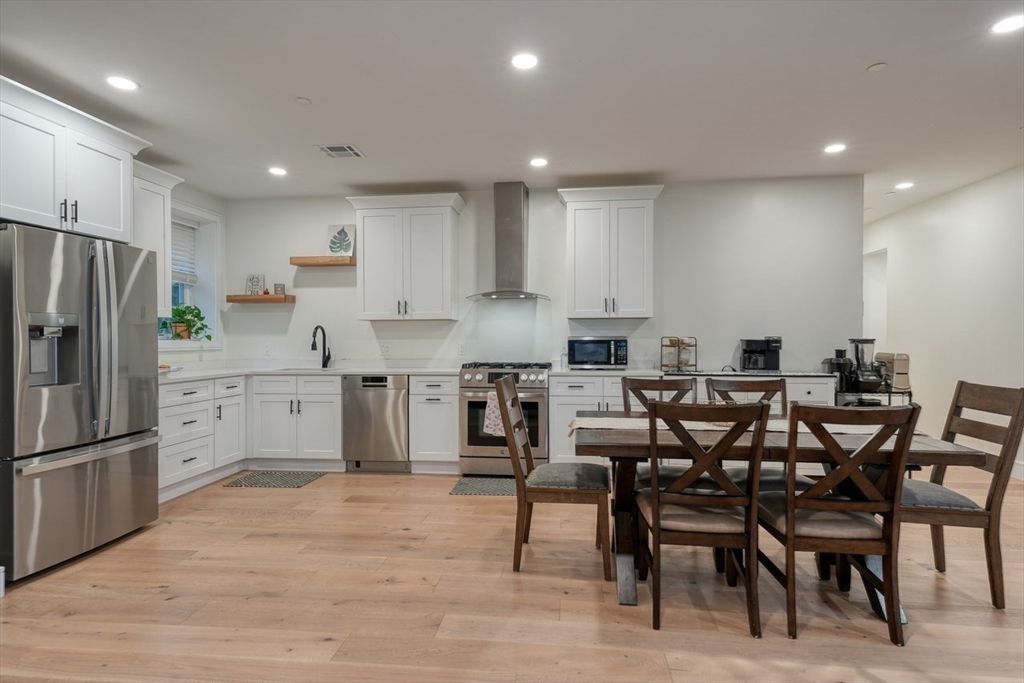 17 School St. A, Hudson, MA 01749