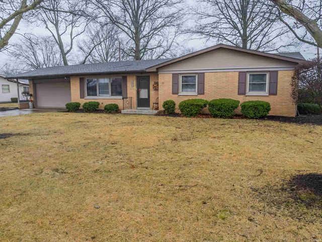 1224 W Clark, Berne, IN 46711