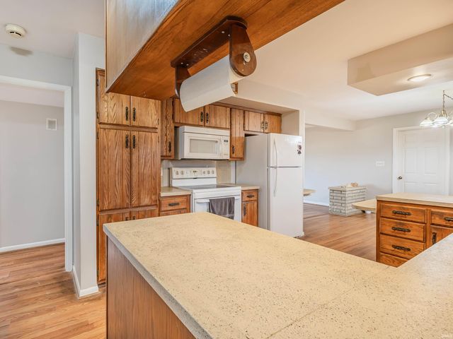 1224 W Clark, Berne, IN 46711