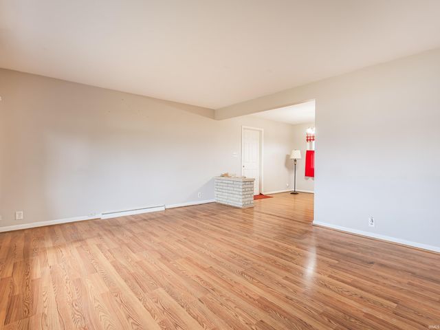 1224 W Clark, Berne, IN 46711