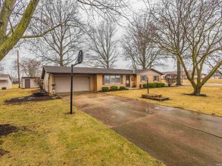 1224 W Clark, Berne, IN 46711