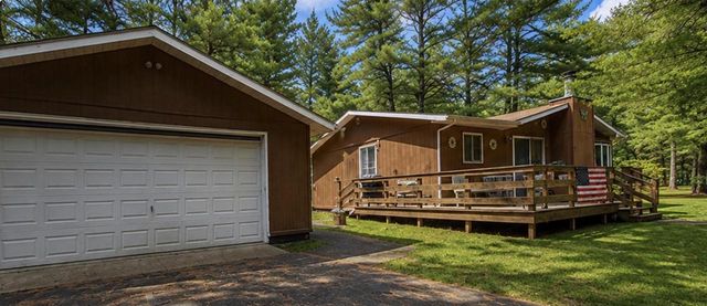 1944 Lake Drive, Friendship, WI 53934