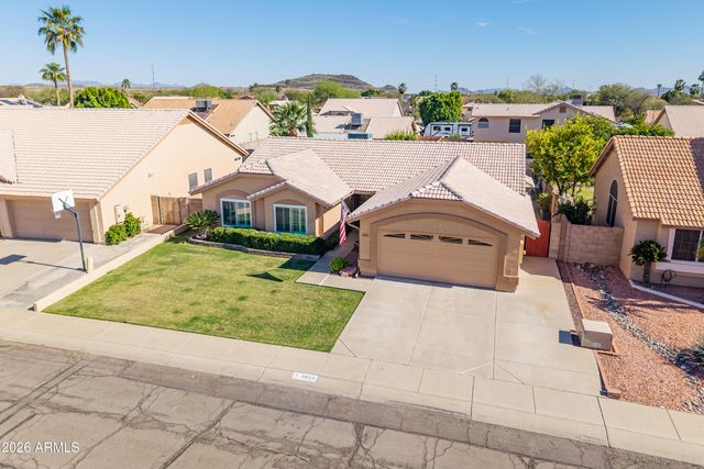 3833 W MISTY WILLOW Lane, Glendale, AZ 85310
