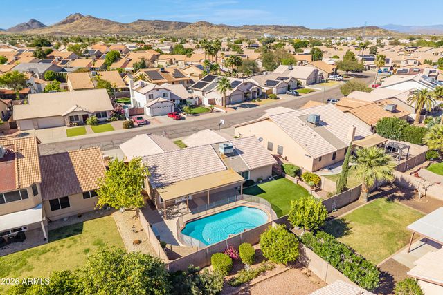 3833 W MISTY WILLOW Lane, Glendale, AZ 85310